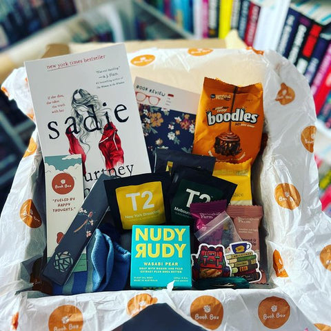 Are Book Boxes Worth It? Unveiling the Perfect Reading Experience